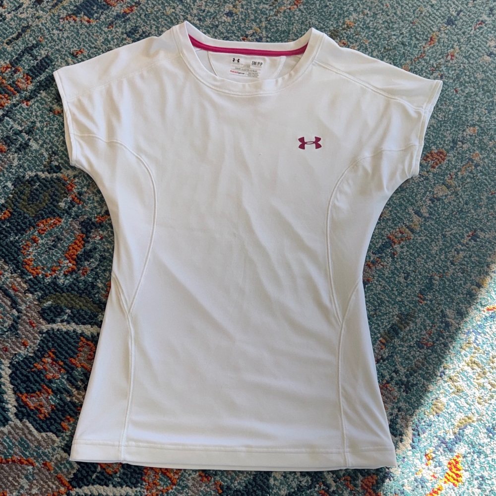 Under Armour Women's White and Purple Short Sleeve Tee